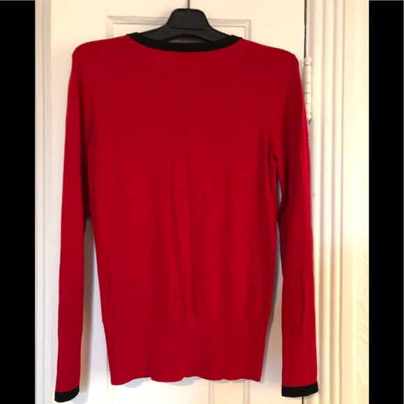 Red and black cardigan - Picture 2 of 3